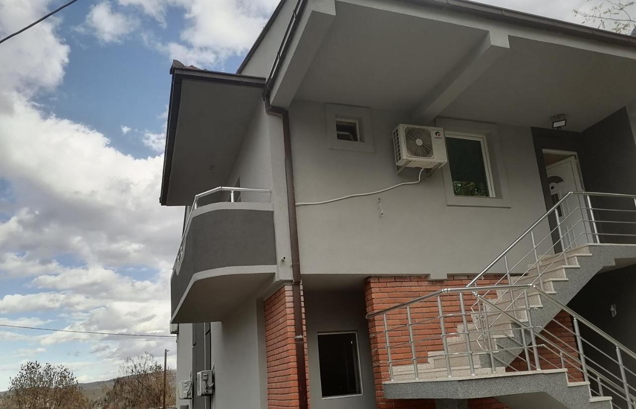 Hostel „Ж" Gradsko Ngoại thất bức ảnh